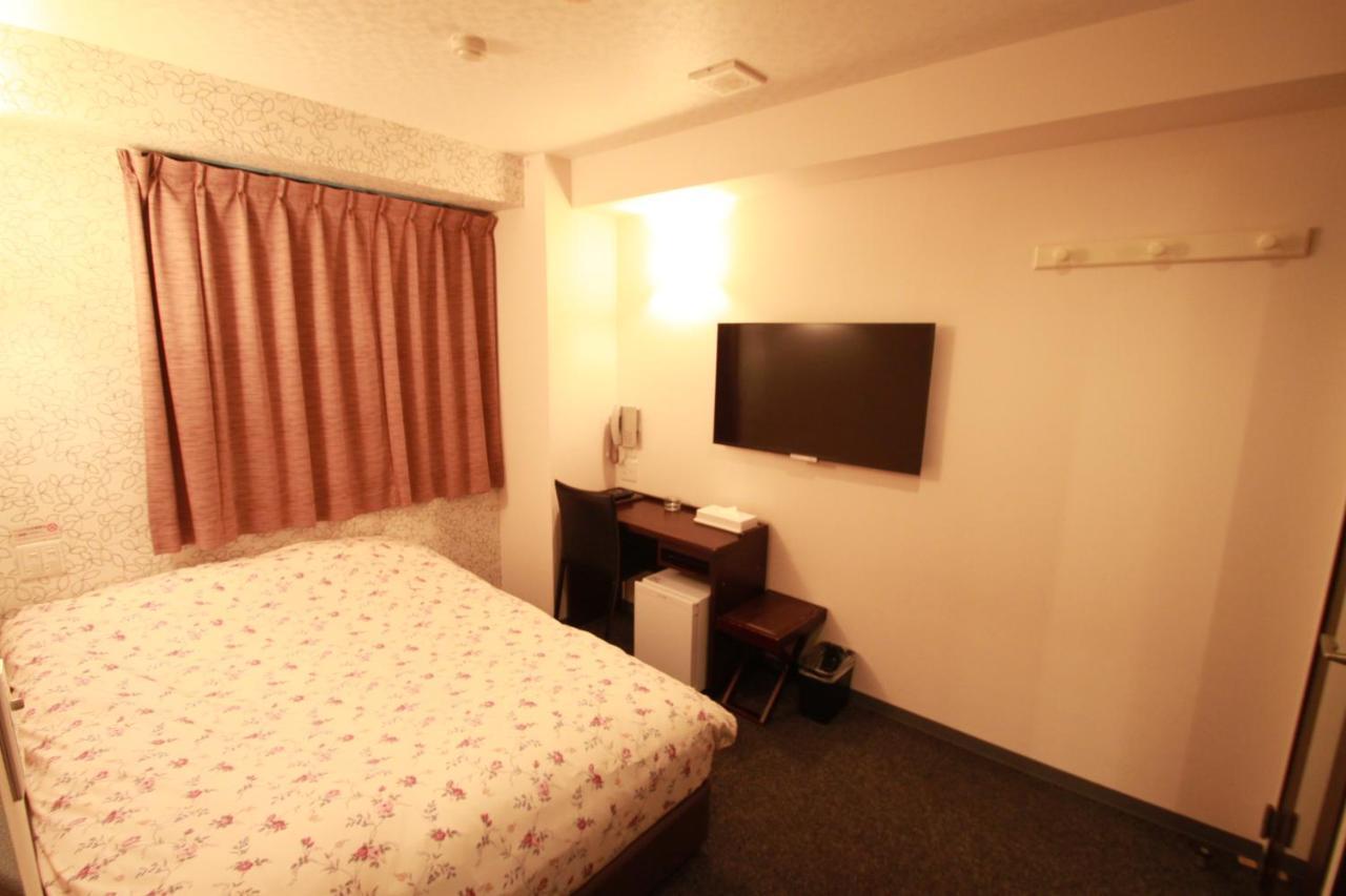 Toyama Town Hotel Exterior foto
